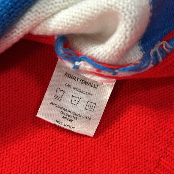 IHOP sweater - Picture 5 of 6